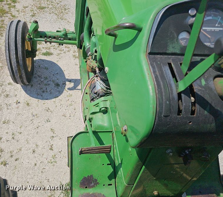 image for item EJ5676 1966 John Deere  3020 tractor