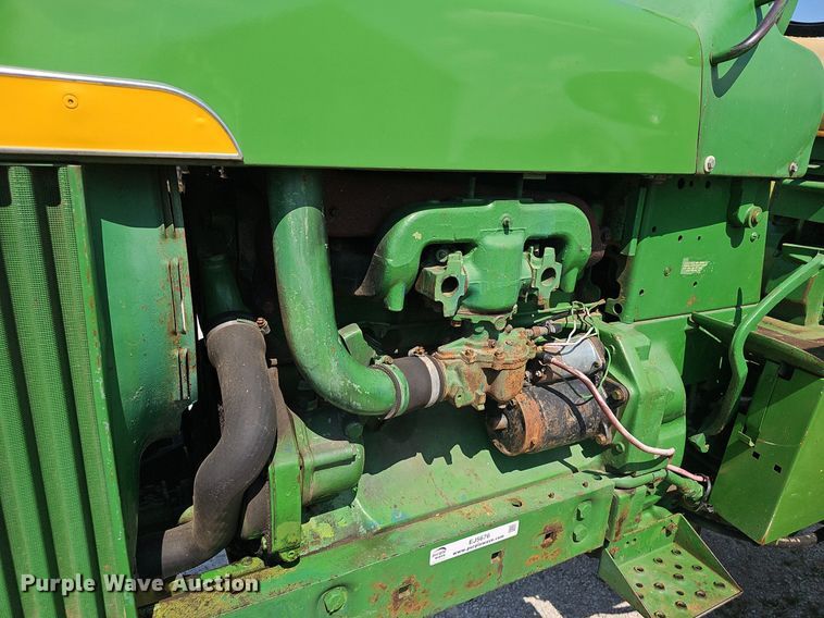 image for item EJ5676 1966 John Deere  3020 tractor