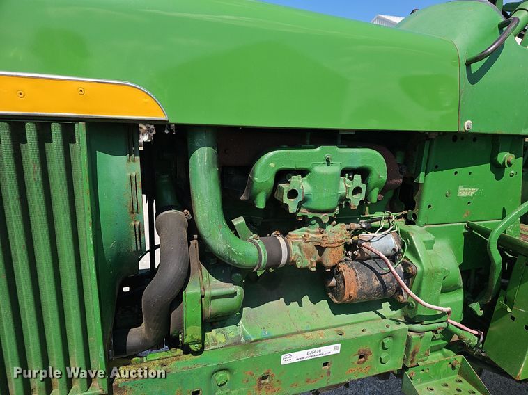 image for item EJ5676 1966 John Deere  3020 tractor