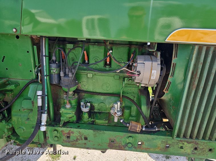 image for item EJ5676 1966 John Deere  3020 tractor