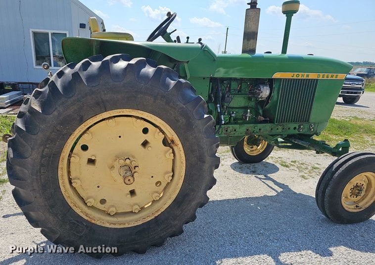 image for item EJ5676 1966 John Deere  3020 tractor