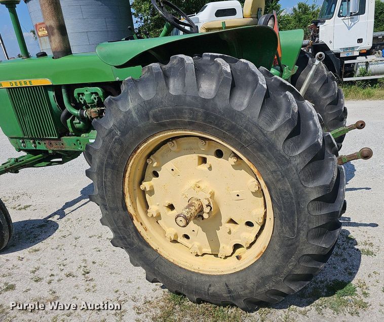 image for item EJ5676 1966 John Deere  3020 tractor