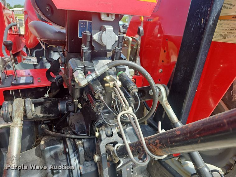 image for item EJ5689 1998 Massey-Ferguson  4225 tractor