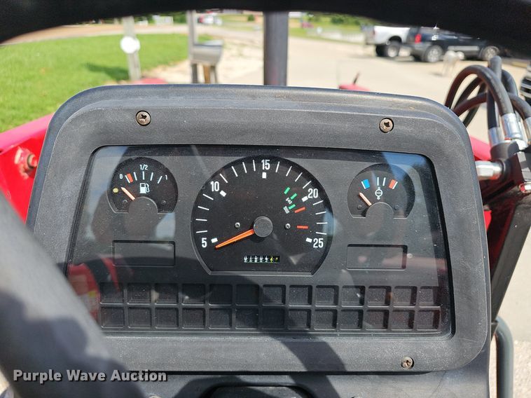 image for item EJ5689 1998 Massey-Ferguson  4225 tractor