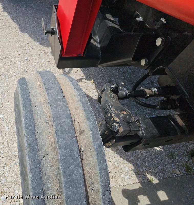 image for item EJ5689 1998 Massey-Ferguson  4225 tractor