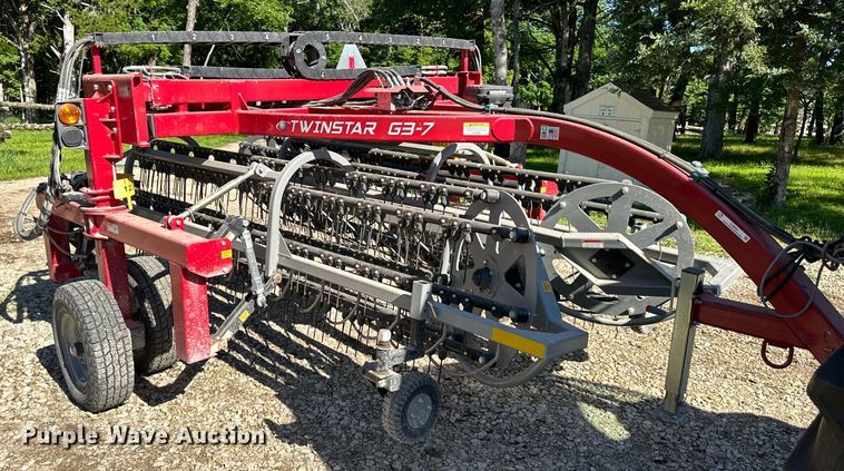 image for item EJ6855 Northstar Twinstar 2030G3-7 hay rake