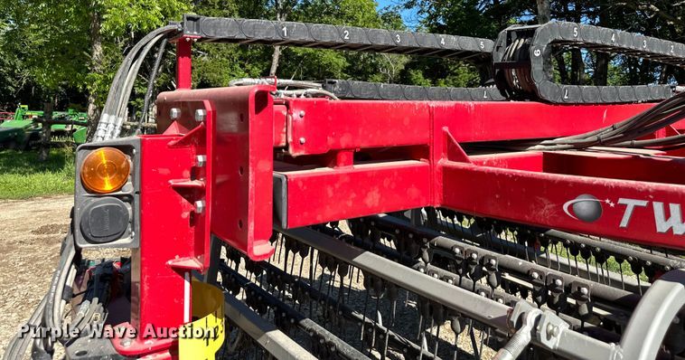 image for item EJ6855 Northstar Twinstar 2030G3-7 hay rake