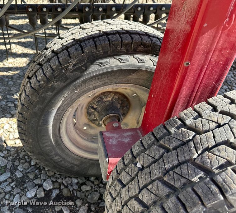 image for item EJ6855 Northstar Twinstar 2030G3-7 hay rake