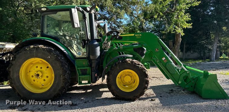 image for item EJ6857 2016 John Deere  6130R MFWD tractor