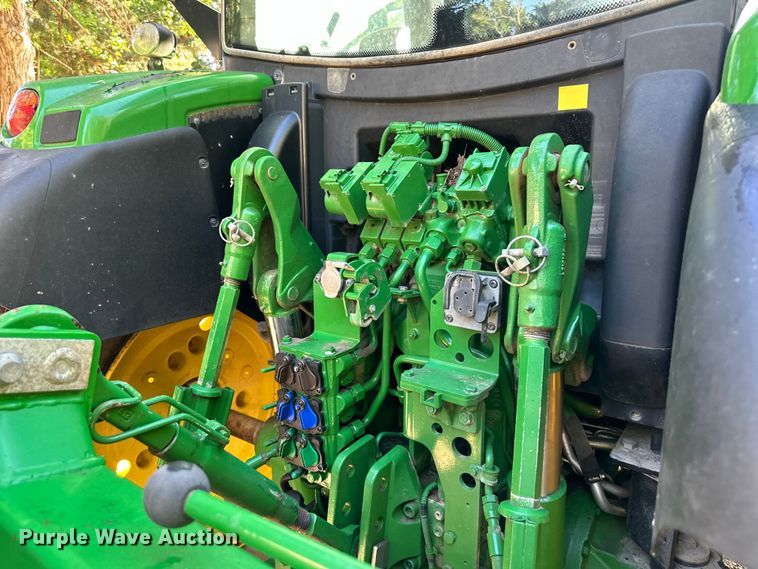 image for item EJ6857 2016 John Deere  6130R MFWD tractor