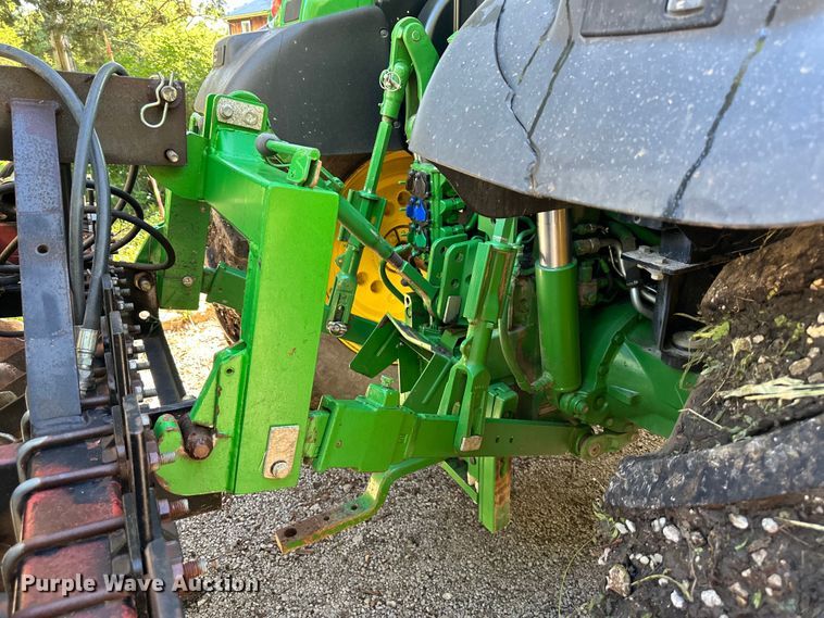 image for item EJ6857 2016 John Deere  6130R MFWD tractor