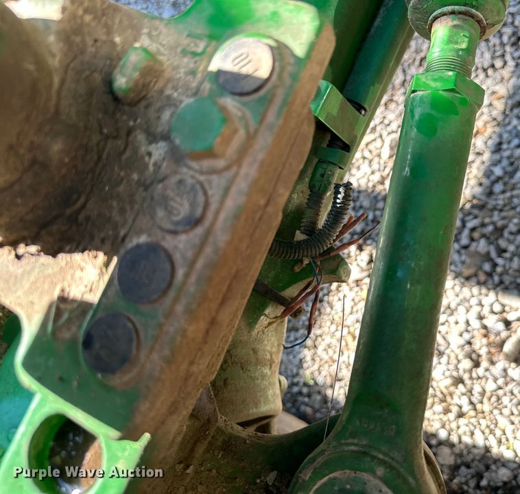 image for item EJ6857 2016 John Deere  6130R MFWD tractor