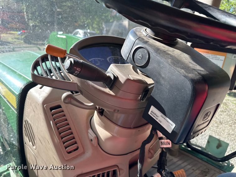 image for item EJ6857 2016 John Deere  6130R MFWD tractor