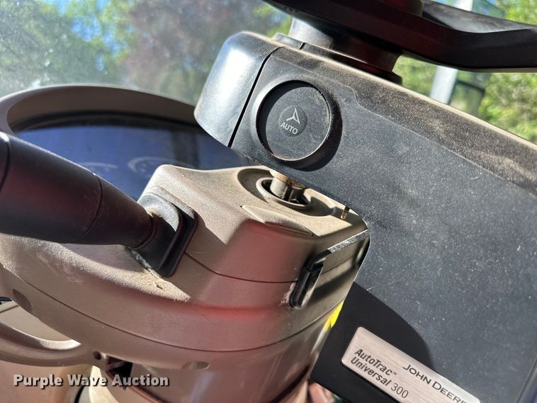 image for item EJ6857 2016 John Deere  6130R MFWD tractor