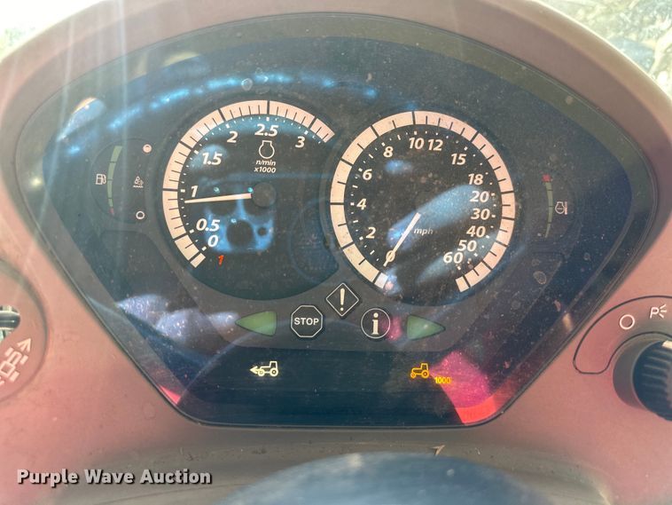 image for item EJ6857 2016 John Deere  6130R MFWD tractor