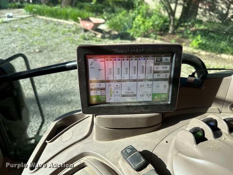 image for item EJ6857 2016 John Deere  6130R MFWD tractor