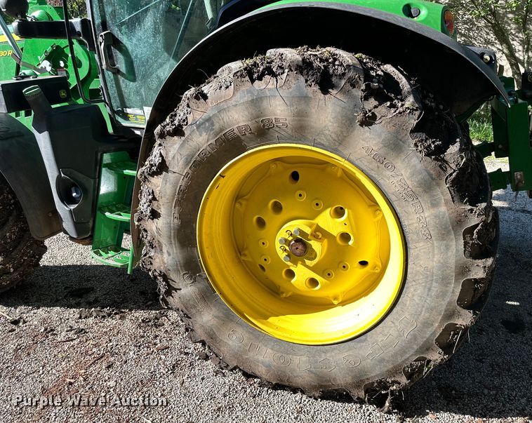 image for item EJ6857 2016 John Deere  6130R MFWD tractor