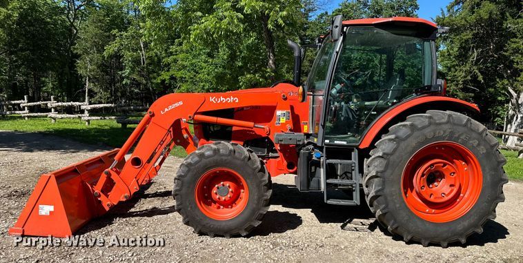 image for item EJ6862 2021 Kubota  M6-131 MFWD tractor