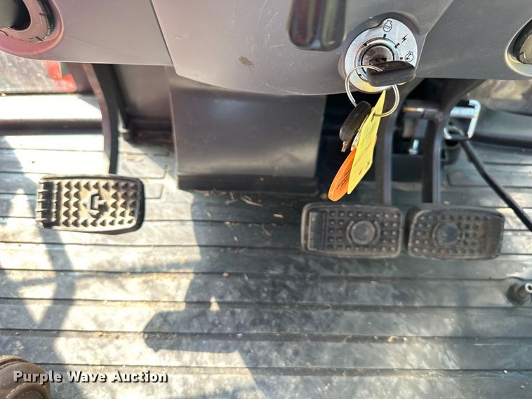 image for item EJ6862 2021 Kubota  M6-131 MFWD tractor