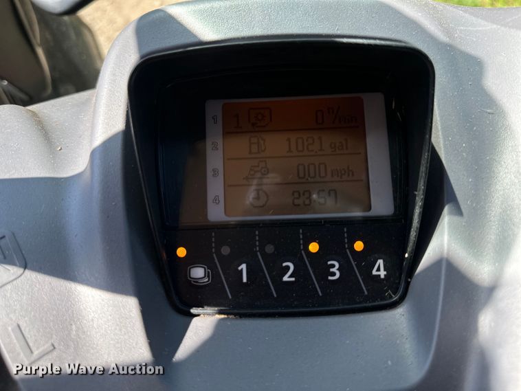 image for item EJ6862 2021 Kubota  M6-131 MFWD tractor