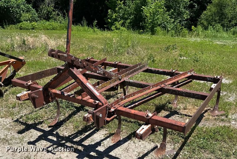 image for item EJ6872 Field cultivator