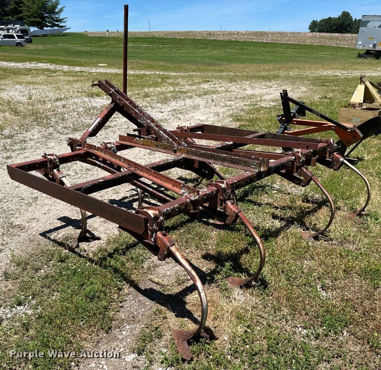 image for item EJ6872 Field cultivator