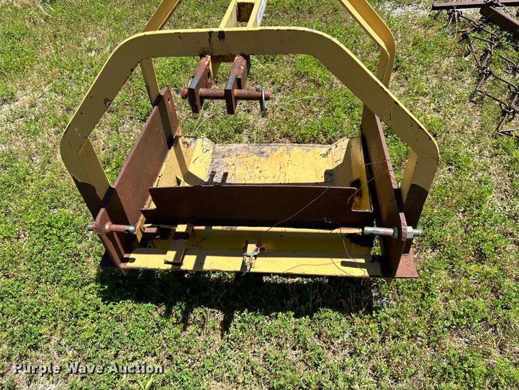 image for item EJ6876 King Kutter dirt scoop