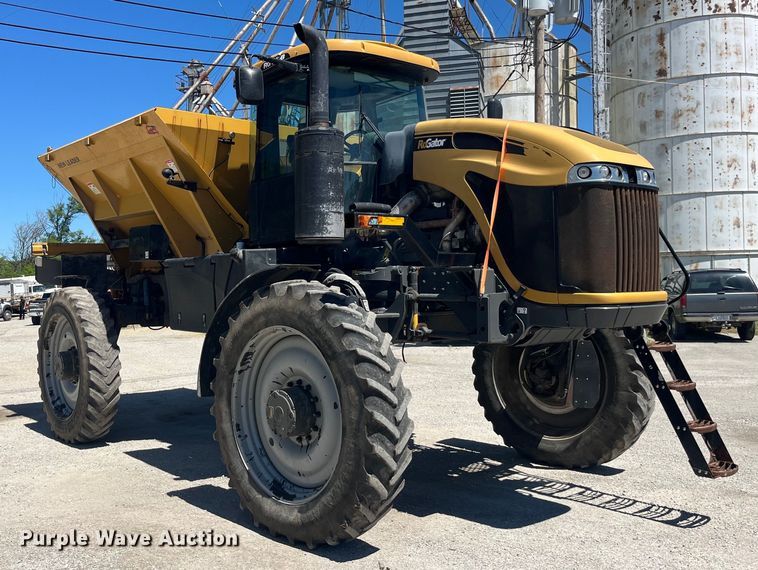 image for item EK8633 2015 RoGator RG900B spreader