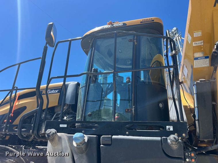 image for item EK8633 2015 RoGator RG900B spreader