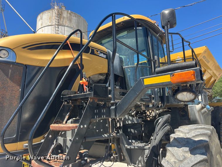 image for item EK8633 2015 RoGator RG900B spreader