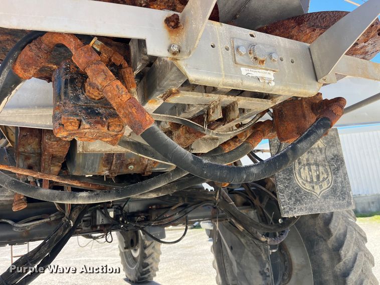 image for item EK8633 2015 RoGator RG900B spreader