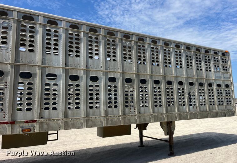 image for item EK8644 1997 Wilson PSAL-303P livestock trailer