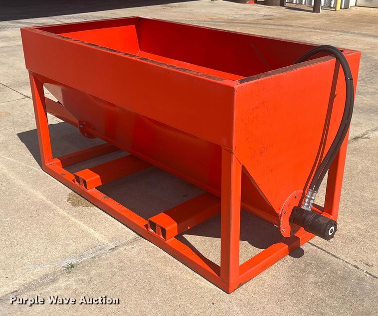 image for item EK8707 Skid steer feeder