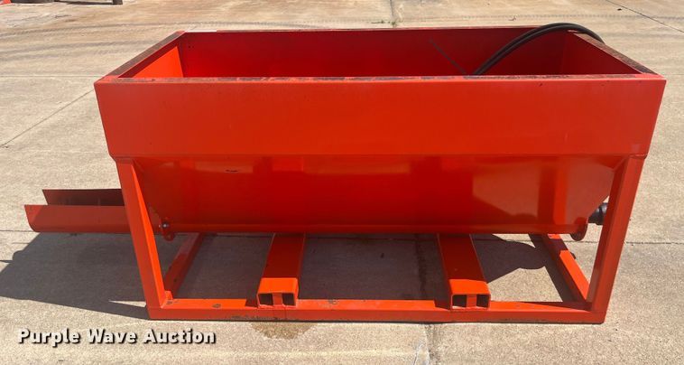image for item EK8707 Skid steer feeder