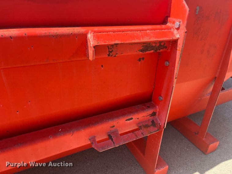 image for item EK8708 Skid steer feeder