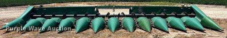 image for item EK8715 John Deere 1293 corn head