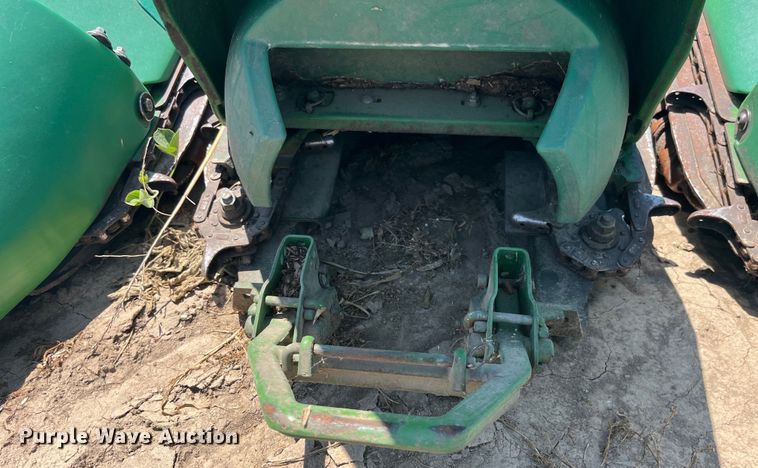 image for item EK8715 John Deere 1293 corn head