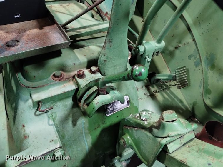 image for item EO9970 1949 John Deere  D tractor