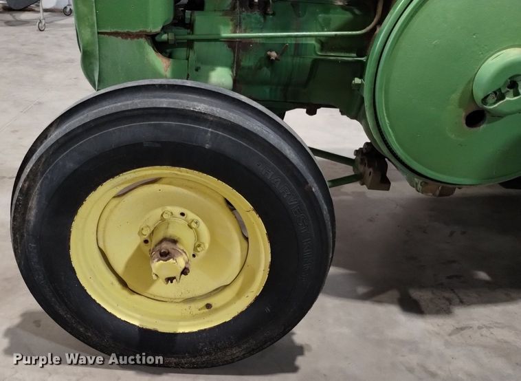 image for item EO9970 1949 John Deere  D tractor