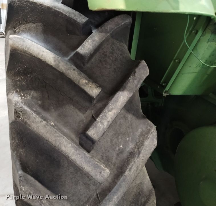 image for item EO9970 1949 John Deere  D tractor