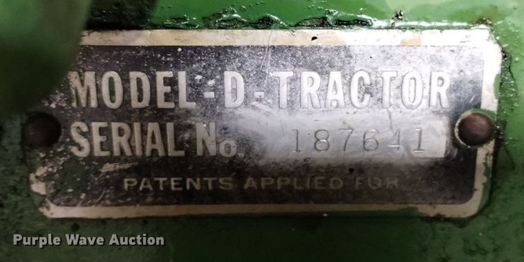 image for item EO9970 1949 John Deere  D tractor