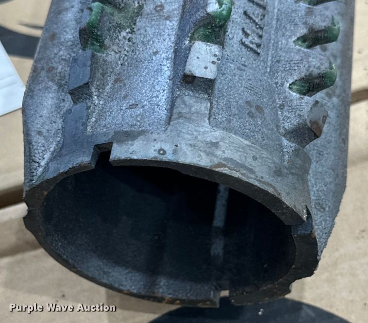 image for item IB9423 Corn head parts 