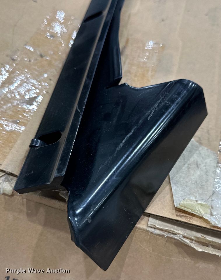 image for item IB9423 Corn head parts 