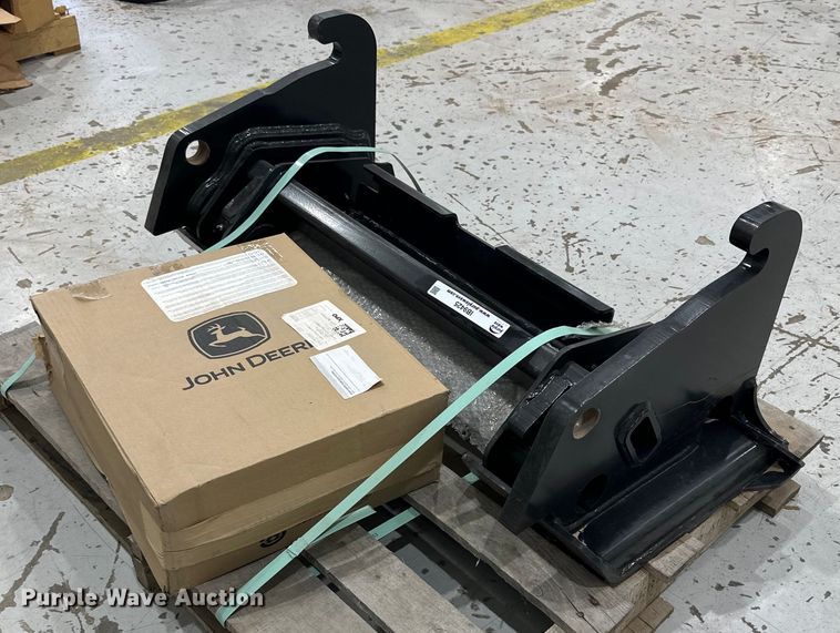 image for item IB9425 Loader quick attach