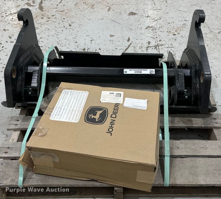 image for item IB9425 Loader quick attach