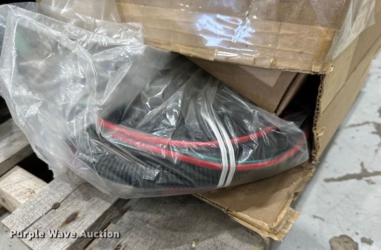 image for item IB9425 Loader quick attach