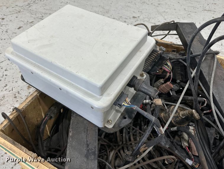 image for item IB9426 Trimble flow control system 