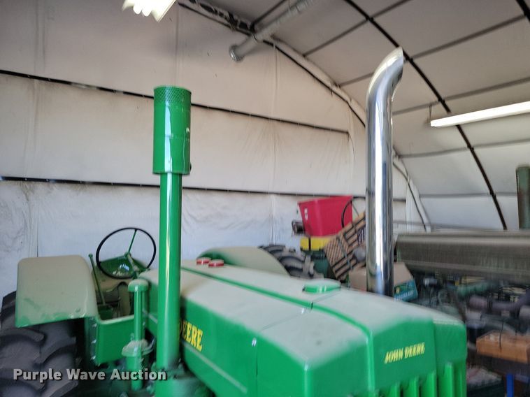 image for item KA9984 1940 John Deere D tractor