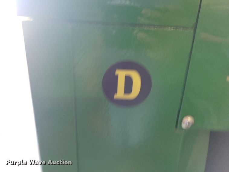 image for item KA9984 1940 John Deere D tractor