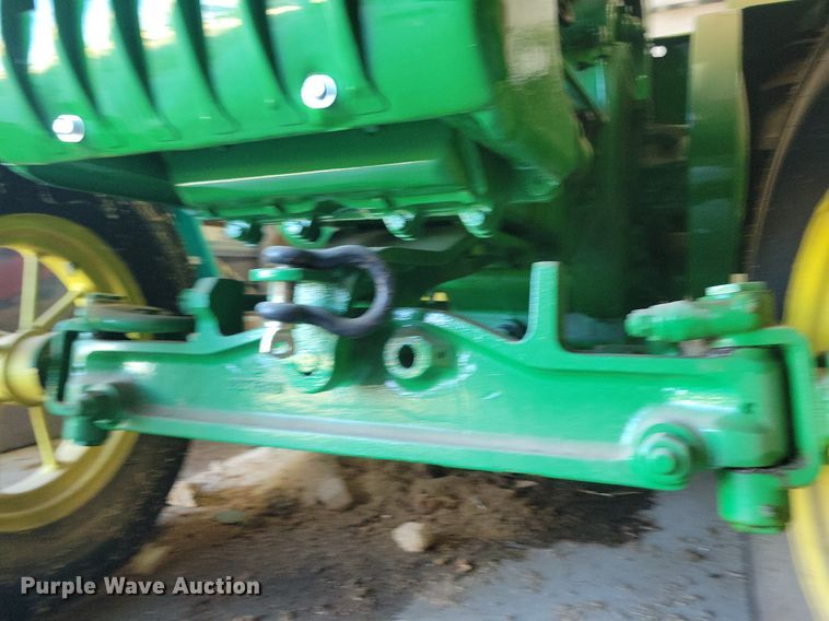 image for item KA9984 1940 John Deere D tractor